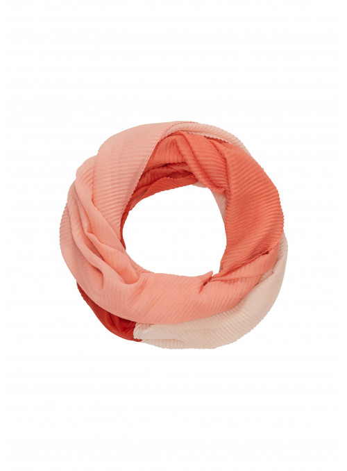 Snood with gradient
