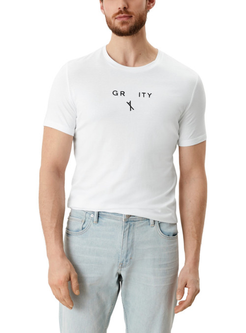 T-shirt with printed lettering