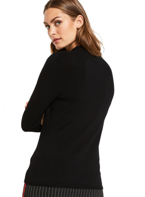 Pull en tricot avec col...