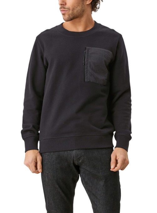 Sweatshirt with nylon pocket