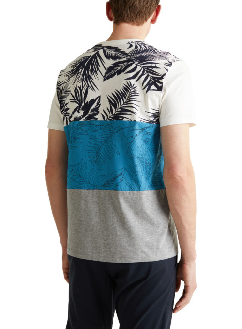 T-shirt with front print