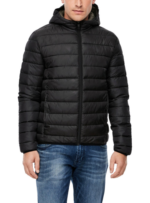 Steppjacke mit Kapuze