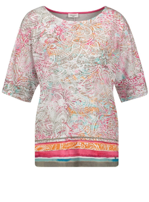 T-shirt with paisley pattern